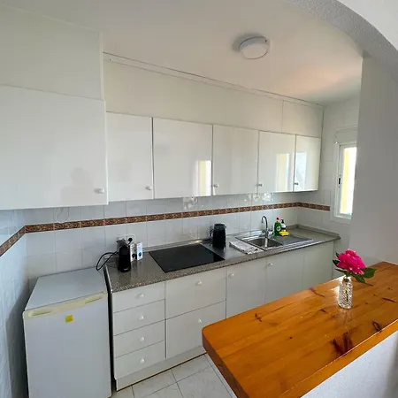 Beautiful Sunrise Imperial Park 4 Fast Wifi, Parking, Airco *