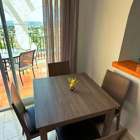 Apartment Beautiful Sunrise Imperial Park 4 Fast Wifi, Parking, Airco