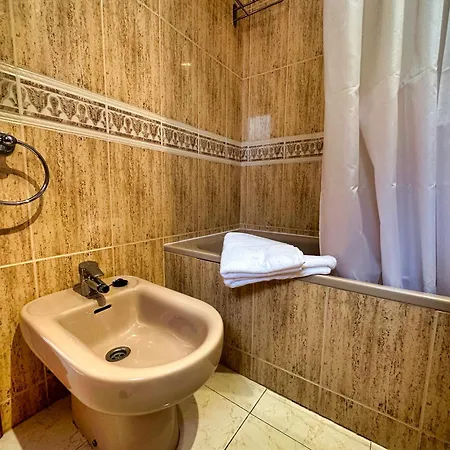 Apartment Beautiful Sunrise Imperial Park 4 Fast Wifi, Parking, Airco *